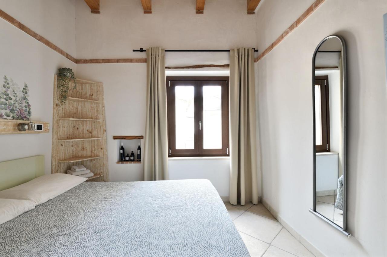 Al Vicoletto - Genuine Hospitality Bed and Breakfast Tortolì Buitenkant foto